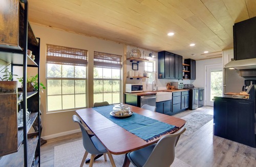 Winnsboro House | Secluded Getaway on ~10 Acres in The Piney Woods!