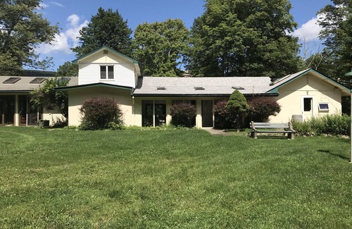 Wallkill House | Secluded House at trailhead to Minnewaska State Park