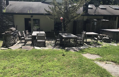 Wallkill House | Secluded House at trailhead to Minnewaska State Park