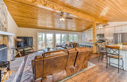 Mineral House | Secluded Lakefront Gem W/Free WiFi, Two-Level Deck, Private Dock & Great Views