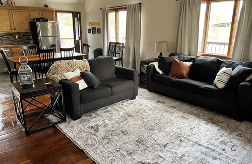 Makanda Cabin | Secluded Lodge on 75 Acres PRIME Location by wineries, Porch Swing Bed, Fire Pit