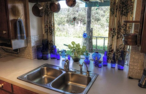 Uvalde House | Secluded, Nature Trails, Dark Sky. Near Garner & Lost Maples State Parks.