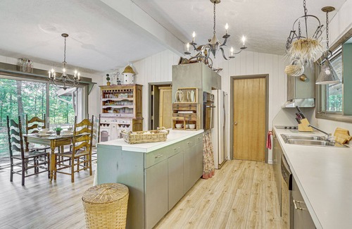 New Philadelphia House | Secluded New Philadelphia Home in Amish Country!