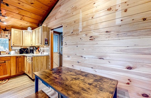 Center Conway House | Secluded, rustic, dog-friendly home with firepit, deck & woodstove