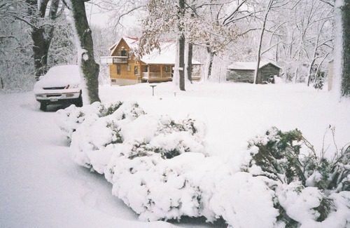 Pamplin House | SECLUDED SPRING CREEK CABIN, Hot Tub, WiFi , Pool table,. Foosball. Wildlife
