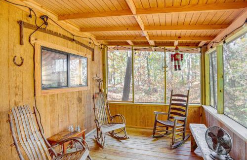Tallassee Apartment | Secluded Tallassee Cabin with Fire Pit and Porch!
