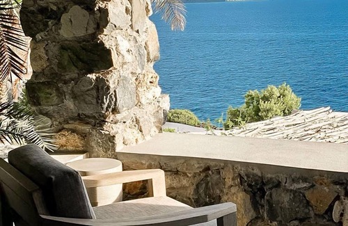 East End Villa | Secluded Villa | Caribbean Escape | Private Island