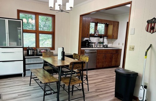 Waynesville Cabin | Secluded, yet centrally located. Quiet Retreat. EV charger friendly