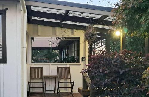 Waitara House | Secret Cottage