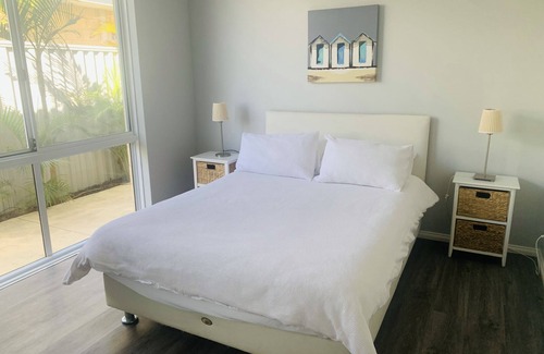 Secret Harbour House | Secret Harbour Beach Getaway Perfect for Families