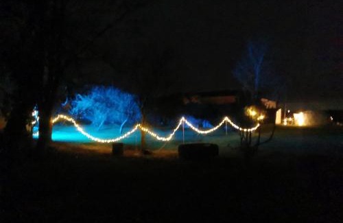 Market Rasen Apartment | Secret Heated Dome, Hot Tub,Firepit Projector in Lincoln