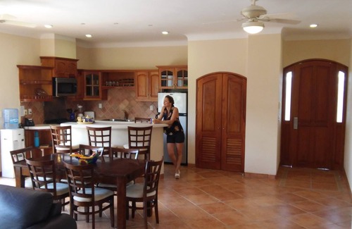 Isla Navidad Apartment | Secure Luxury 3Bd Condo - Coco Beach near Barra de Navidad FREE PARKING