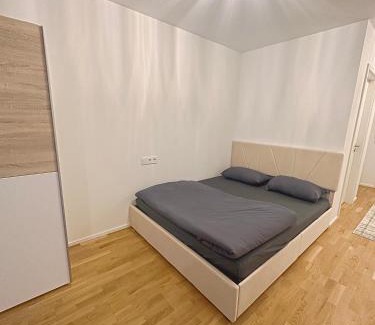 Europaviertel Apartment | Seductive 1-Room Apt, Centre of Stuttgart
