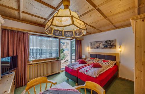 Seefeld in Tirol Apartment | Seefeld ALPIN Gemütliches TIROLER STUBE Studio Apartment