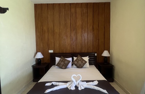 Candi Dasa House | Segara Wangi Beach Cottages