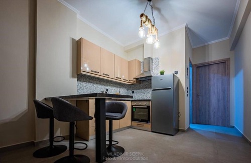 Loutraki Apartment | Sehr Schöne und Moderne Ferienwohnung Lighthouse