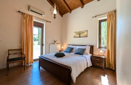 Kounavi Villa | Seistron Villa Part of Cretan Retreat