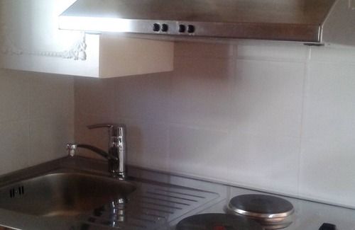 Falkenberg Cabin | SEK 376/night/person. New cottage for rent in FALKENBERG with proximity to everything.