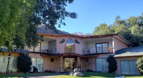 Melocoton Hotel | SEL Lodge - Aventura y Descanso