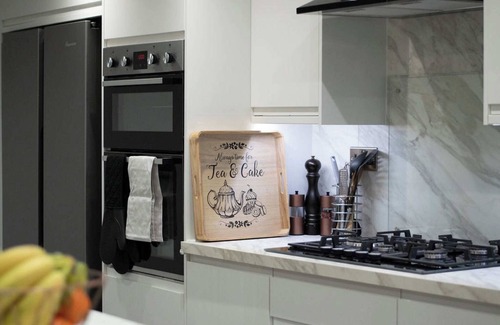 Baxenden House | Selby - 5 Bedroom in Accrington