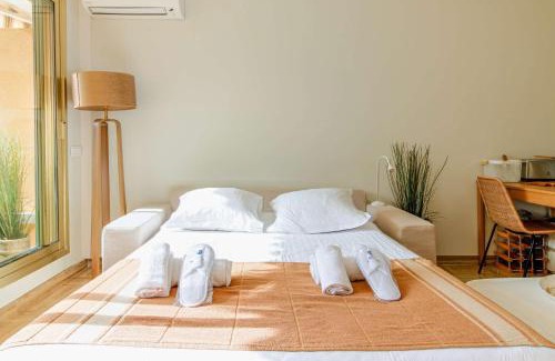 Le Lavandou Apartment | SELECT'soHOME - Magnifique studio au cœur du Lavandou pour 3 personnes avec vue mer ! - DREAM BEACH