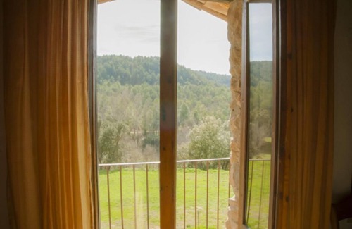 La Baronia de Rialb Cottage | Self catering Masia l'Arà for 16 people