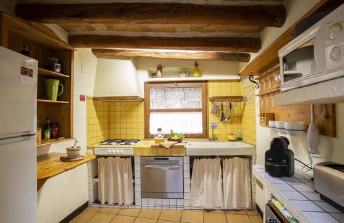 Torrelles de Foix Cottage | Self catering Ca La Laia for 9 people