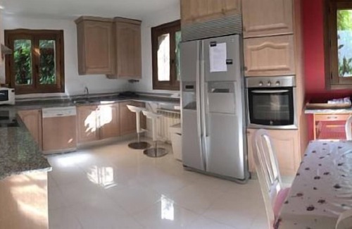 Navacerrada Cottage | Self catering Chalet Piscina Privada for 9 people