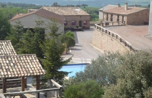 Els Prats de Rei Cottage | Self catering rural house Can Bartomeu 1 h from Barcelona. Private swimmingpool