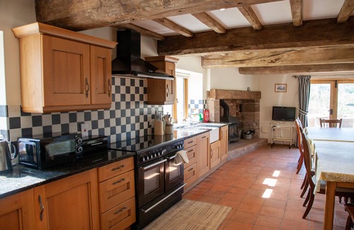 Broadwas Other | Self-catering farmhouse set in 68 acres of private land - dog and child friendly