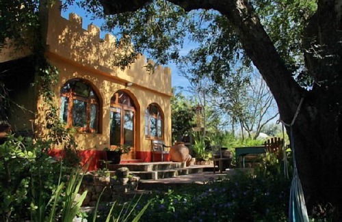 Alfarrobeira Cottage | Self catering Quinta Alfarrobeira for 2 people