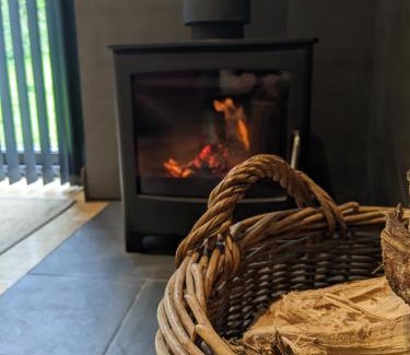 Ronachan Apartment | Self-Catering Suite in rural guest house 10 min to Islay Ferry Terminal
