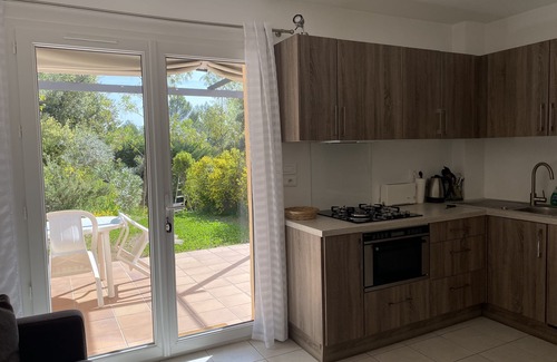 Meyreuil House | Self-contained apartment with private garden 5km from Aix-en Provence