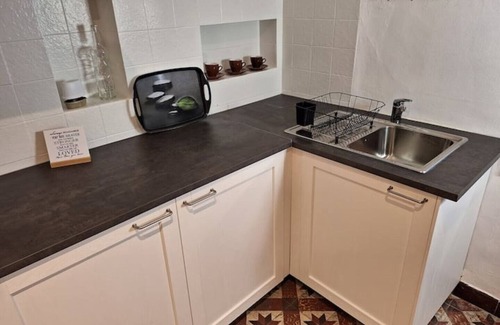 Les Platanes Apartment | Self Contained City Apartmentn
