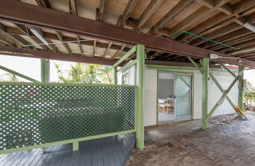 Wollongong Apartment | Self contained studio - Beach Shack