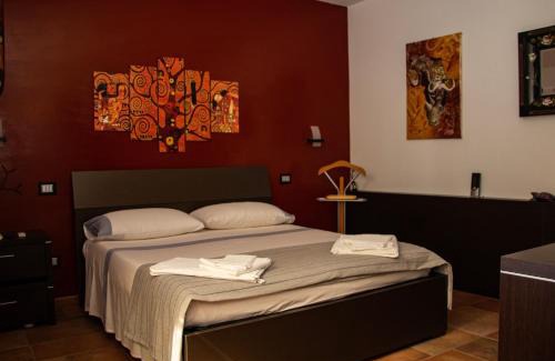 Tuscania House | Selva Castalda