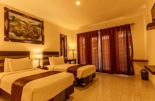Sampalan House | Semaya One Beach Guesthouse