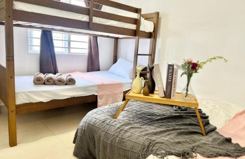 Setia Alam House | Semi D 16pax Landed Home WiFi Setia Alam Mall SCCC