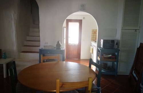 Villaggio Mandorli House | Semi-detached seafront terraced house with private garden IUN P5807 VILLINO 1.