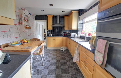 Pontypridd House | Semi Rural, quirky and spacious, with games room/conservatory and large garden.