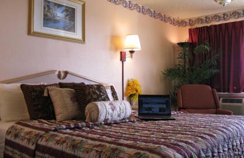 Seminole Hotel | Seminole Inn