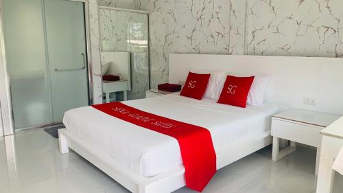 Davao Hotel | Sena Gladyz Suites
