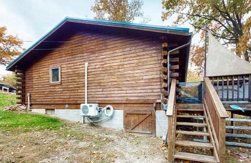 Valois House | Seneca Lake Log Cabin