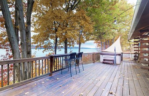 Valois House | Seneca Lake Log Cabin