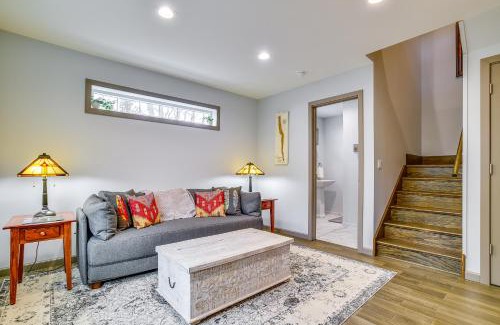 Valois Apartment | Seneca Lake Wine Trail Studio with Balcony and Views!