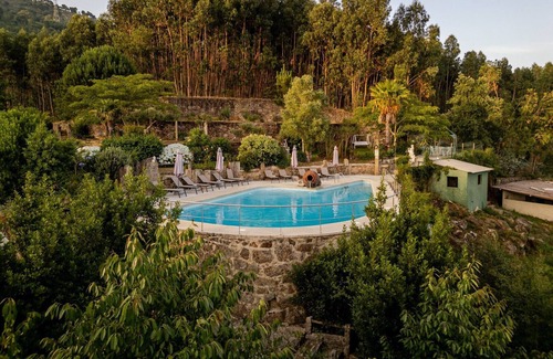 Barroselas House | Senhorial House at Fountain Retreat-Pool & Sports