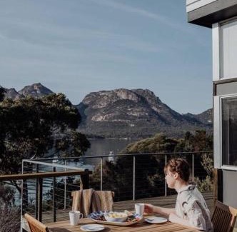 Coles Bay House | Sentinel at Freycinet