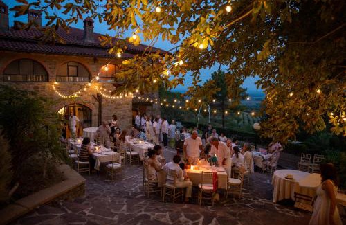 Civitella in Val di Chiana Villa | Sentire - Vegetarian Tuscan Villa & Resort