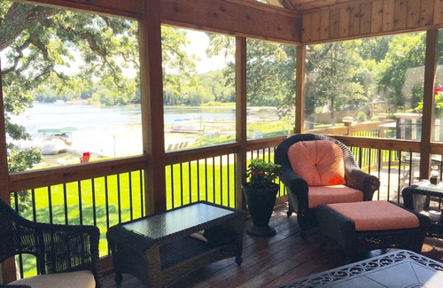 Chanhassen House | Sept. 23rd - Oct. 2nd, 2016 ~ Beautiful Williams Lake Home ~ Ryder Cup Rental