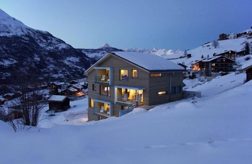 Graechen Apartment | Sera Lodge Brunegghorn by Interhome